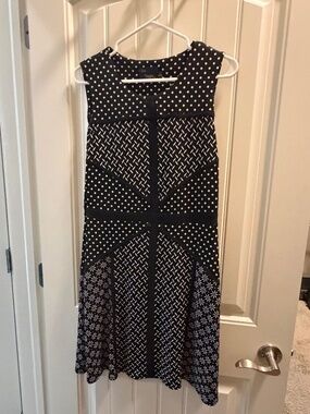 Just Taylor Black & White Polka Dot Mixed Print Dress Size 8 EUC